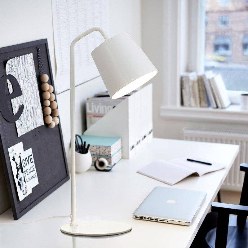 Lampe de Bureau Moderne LED - Abat-Jour Métallique Coloré | Marco Lucetti