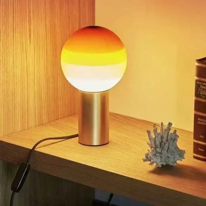 Lampe de bureau nordique LED en verre pour hôtellerie-restauration | Marco Lucetti