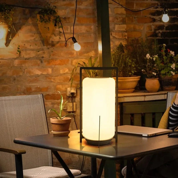 Lampe de Bureau Portable LED Solaire USB avec Télécommande Étanche - Lumibright | Marco Lucetti