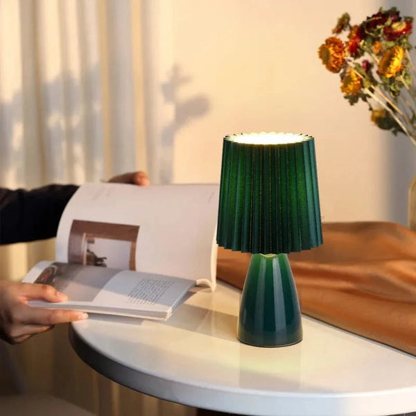 Lampe de bureau rétro rouge chaleureuse | Marco Lucetti