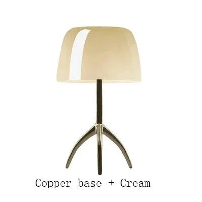 Lampe de bureau trépied postmoderne par un styliste italien renommé | Marco Lucetti Cuivre et crème / Petit 20x35cm