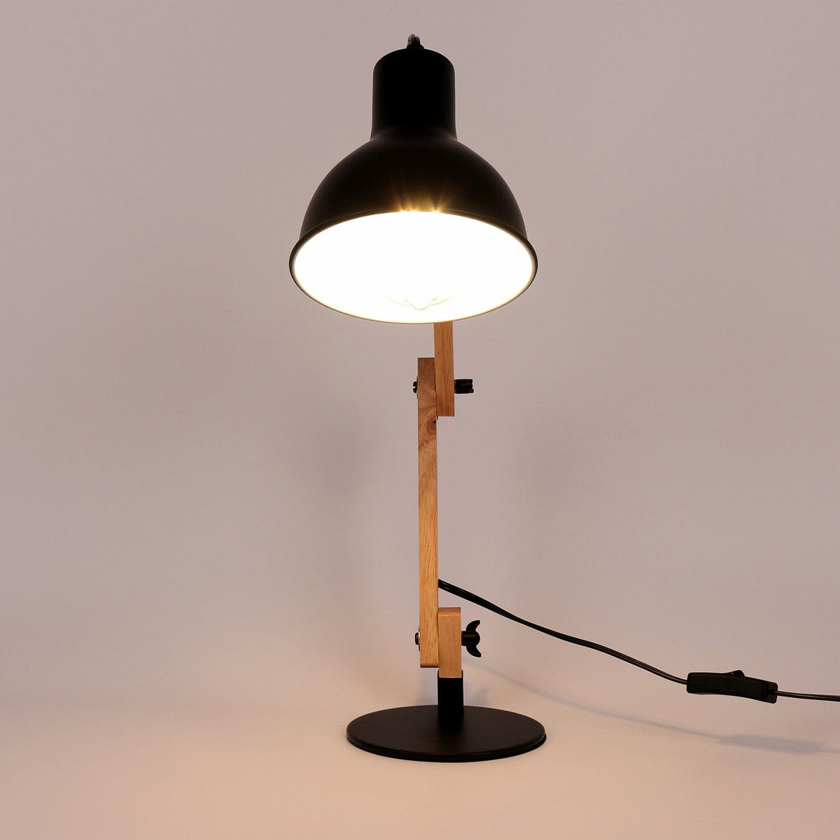 Lampe de bureau Vaz en bois articulée | Marco Lucetti