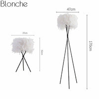 Lampe de chevet à plumes sur trois pieds LED Room | Marco Lucetti