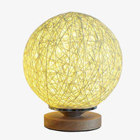Lampe de chevet en bois épuré