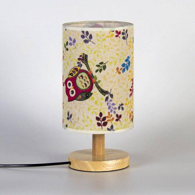 Lampe de chevet chic avec abat-jour cylindrique en tissu | Marco Lucetti Dessins