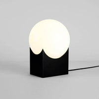 Lampe de chevet élégante sur socle cube | Marco Lucetti Noir