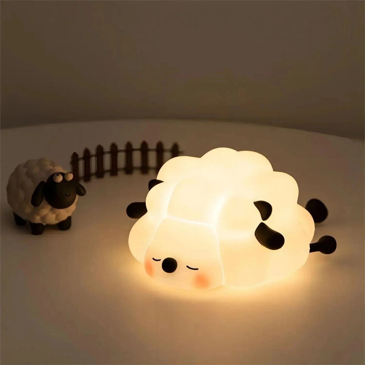 Lampe de chevet Fille - Collection Doucette | Marco Lucetti