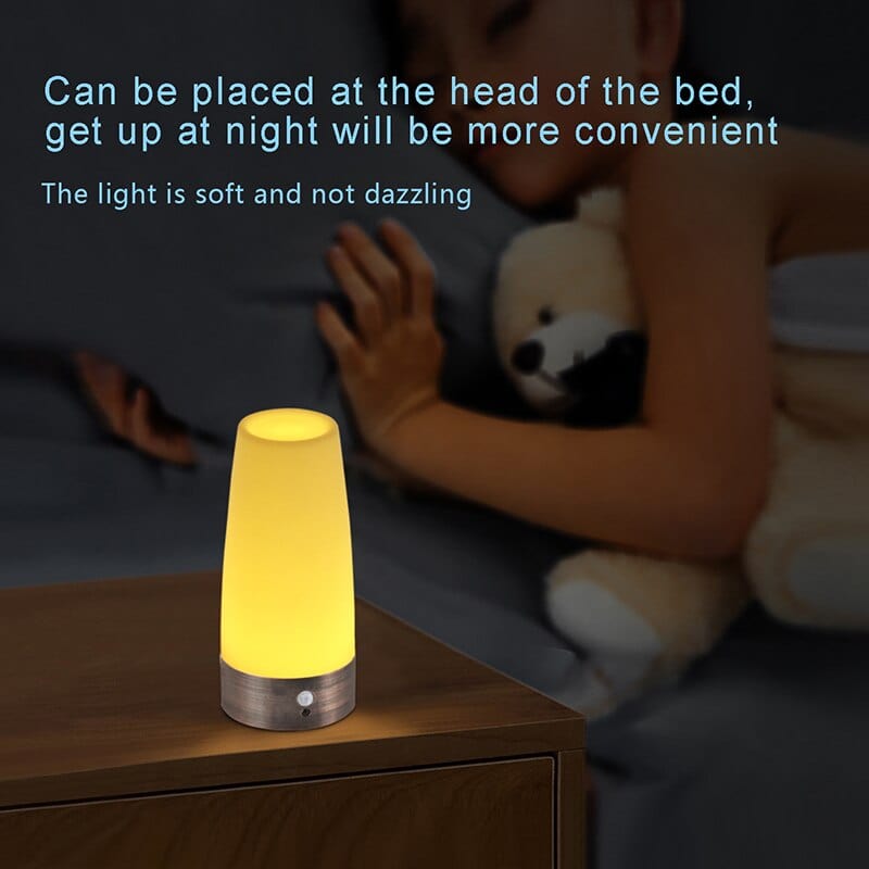 Lampe de chevet Fille - Éclat Fleurissant | Marco Lucetti