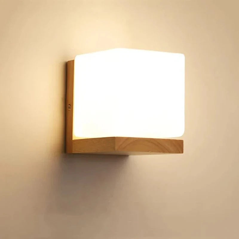 Lampe de chevet LED japonaise en bois massif design | Marco Lucetti