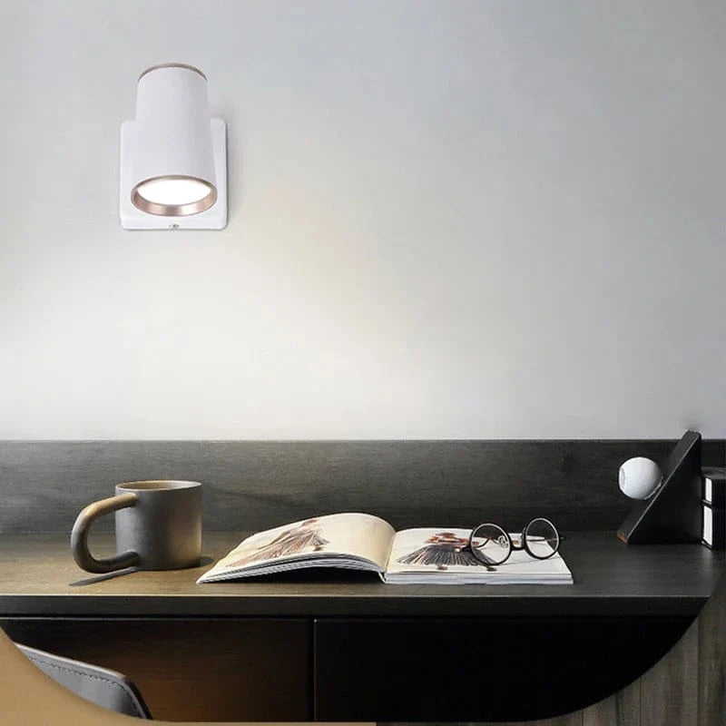 Lampe de chevet LED rotative à 360° pour un éclairage élégant dans tous les espaces - Maison & Hôtel | Marco Lucetti