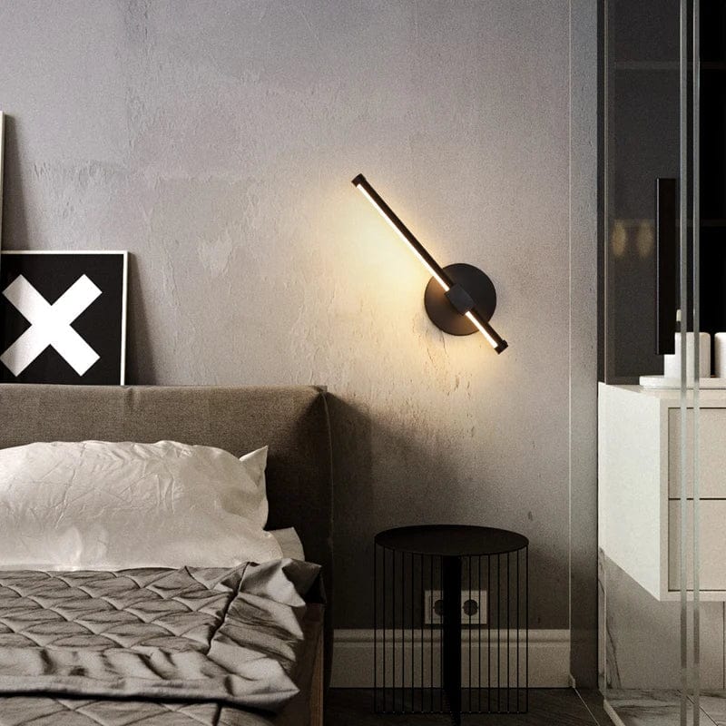 Lampe de chevet moderne pour hôtel avec éclairage et télévision | Marco Lucetti