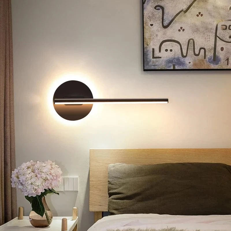 Lampe de chevet moderne pour hôtel avec éclairage et télévision | Marco Lucetti