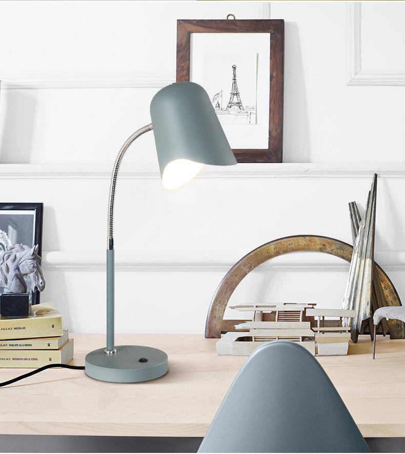 Lampe de chevet ou bureau à LED - Style Nordic | Marco Lucetti