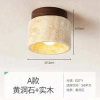 Lampe de plafond en pierre jaune Wabi-sabi pour décorer votre couloir ou votre balcon en Europe du Nord | Marco Lucetti
