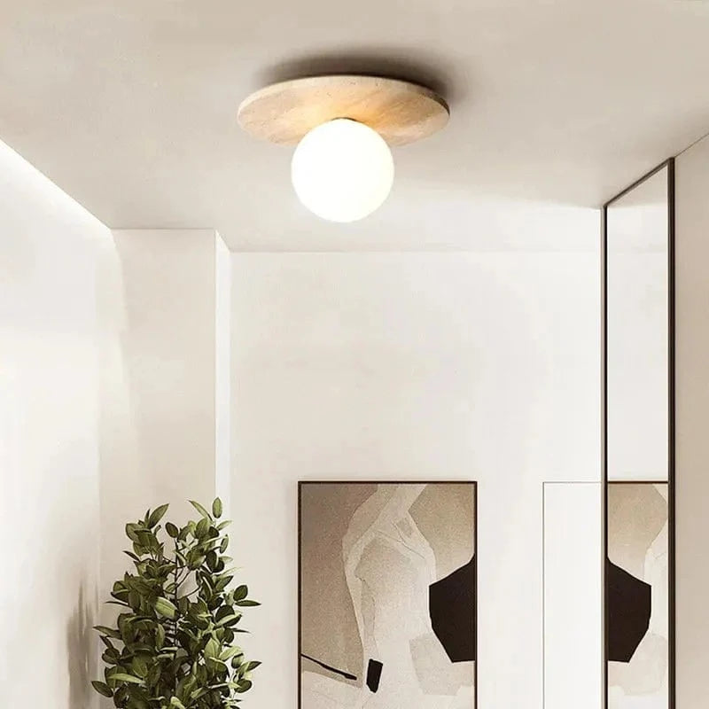 Lampe de plafond en pierre jaune Wabi-sabi pour décorer votre couloir ou votre balcon en Europe du Nord | Marco Lucetti