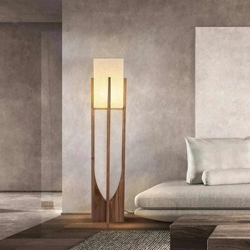 Lampe de sol en bois nordique avec LED et design élégant | Marco Lucetti