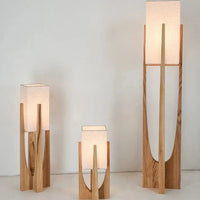 Lampe de sol en bois nordique avec LED et design élégant | Marco Lucetti