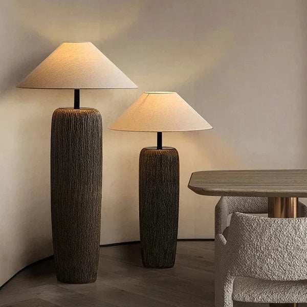 Lampe de sol japonaise en poterie antique | Marco Lucetti