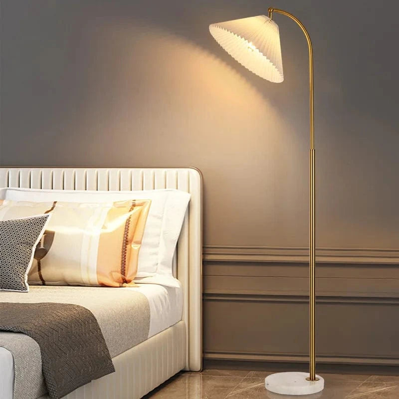 Lampe de sol luxe minimaliste | Marco Lucetti