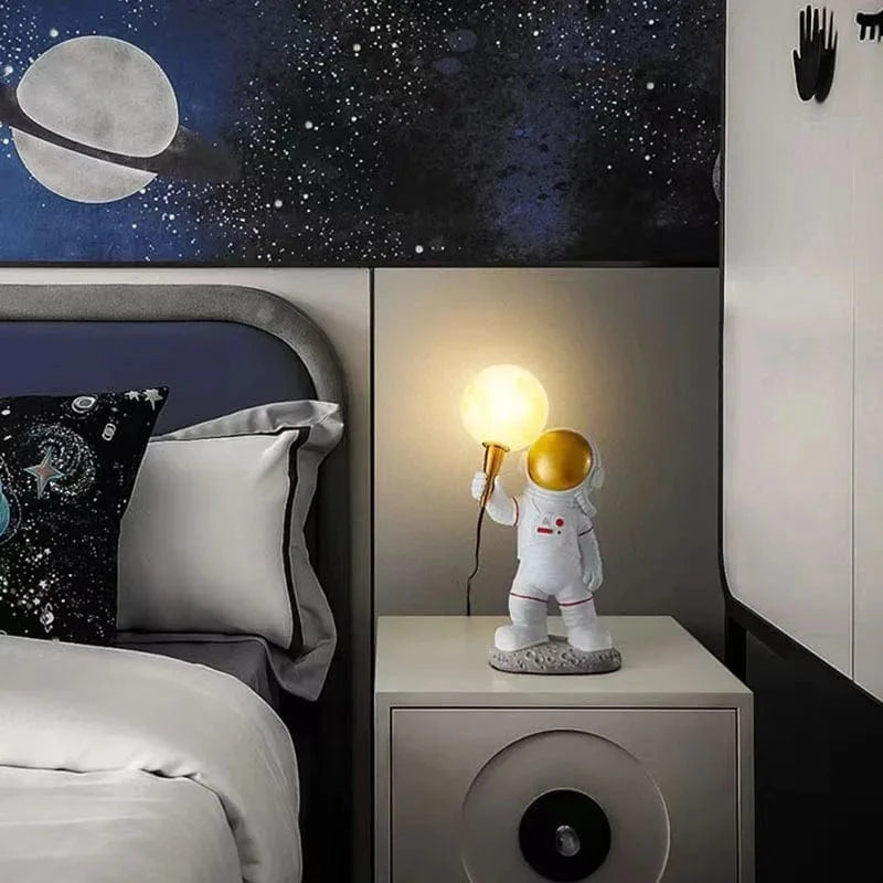 Lampe de table Astronaute Lune Veilleuse | Marco Lucetti