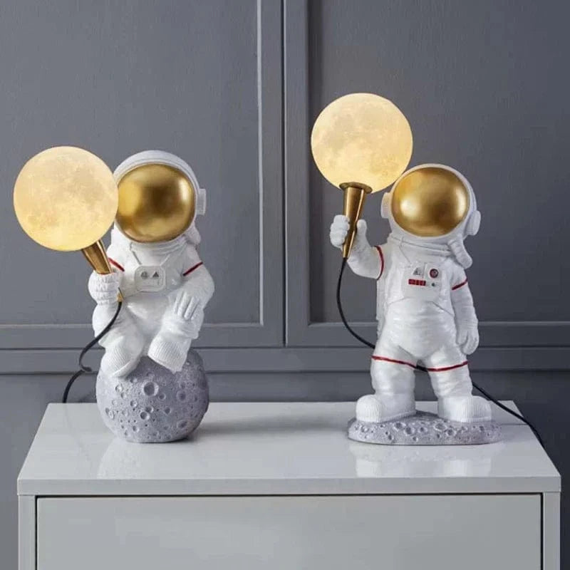 Lampe de table Astronaute Lune Veilleuse | Marco Lucetti