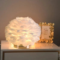 Lampe de Table Luxe en plumes roses et blanches naturelles | Marco Lucetti