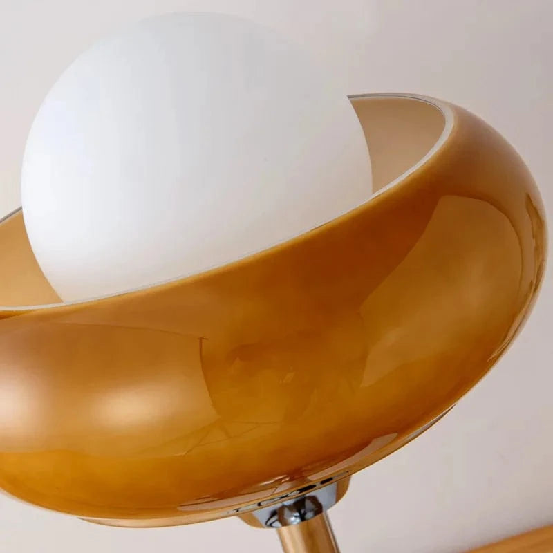 Lampe de table moderne Bauhaus design rétro par Guzzini | Marco Lucetti