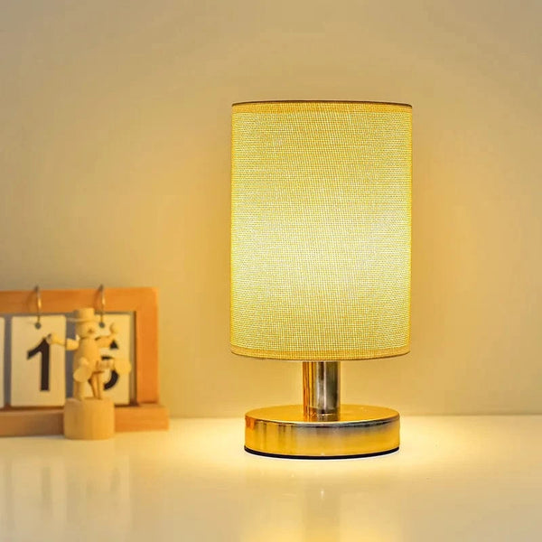 Lampe de Table Nordique Élégante et Innovante | Marco Lucetti