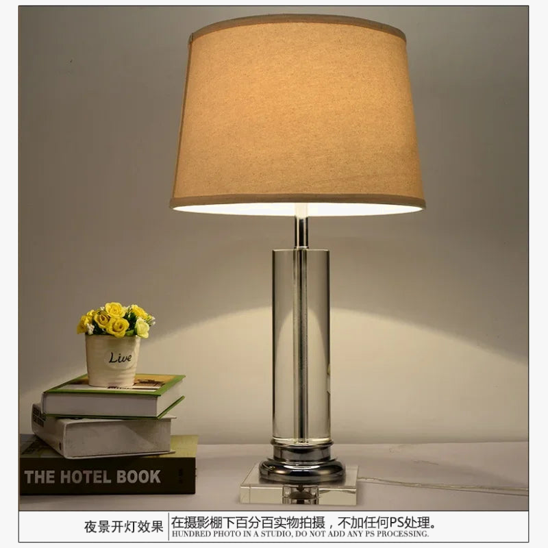 Lampe de Table nordique en cristal - Élégance Scandinave