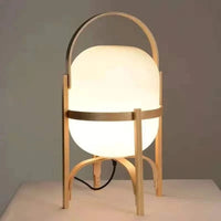 Lampe de table nordique en verre avec panier en bois - Édition Limitée | Marco Lucetti