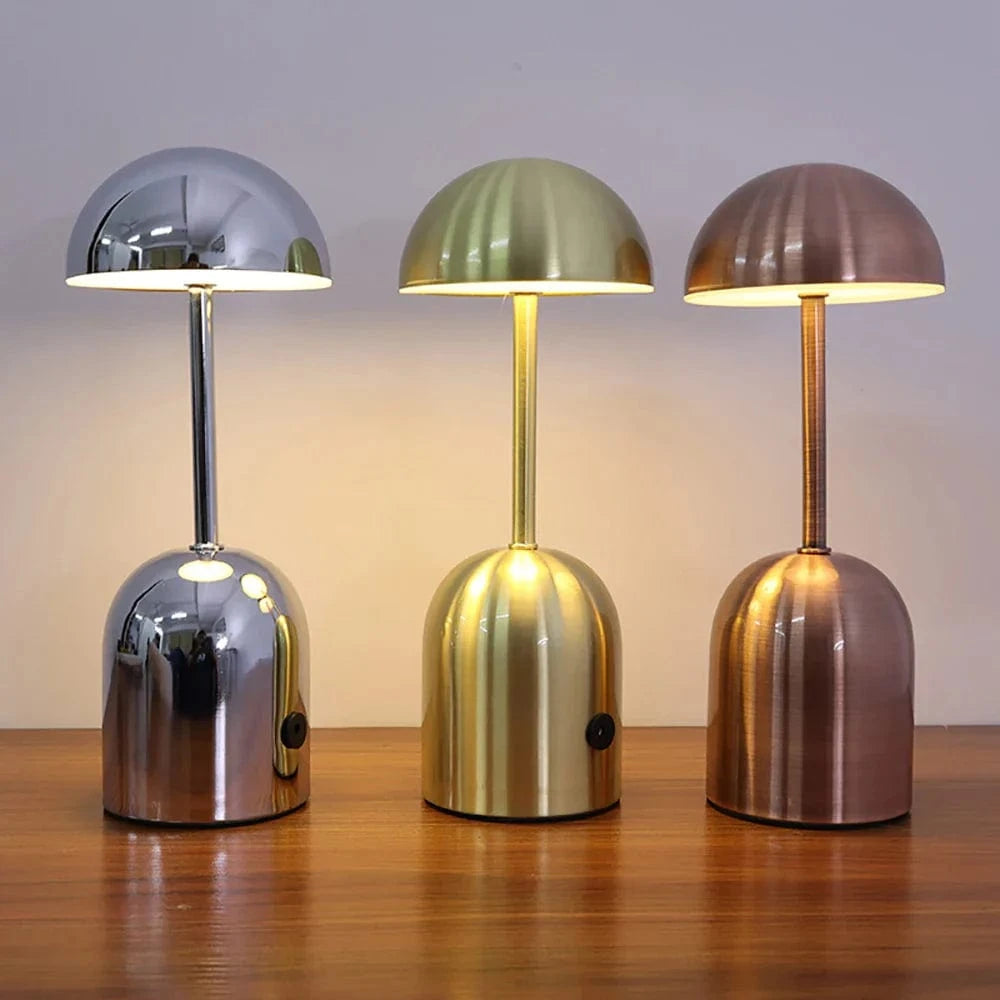 Lampe de Table Portable en métal à intensité variable - style moderne | Marco Lucetti