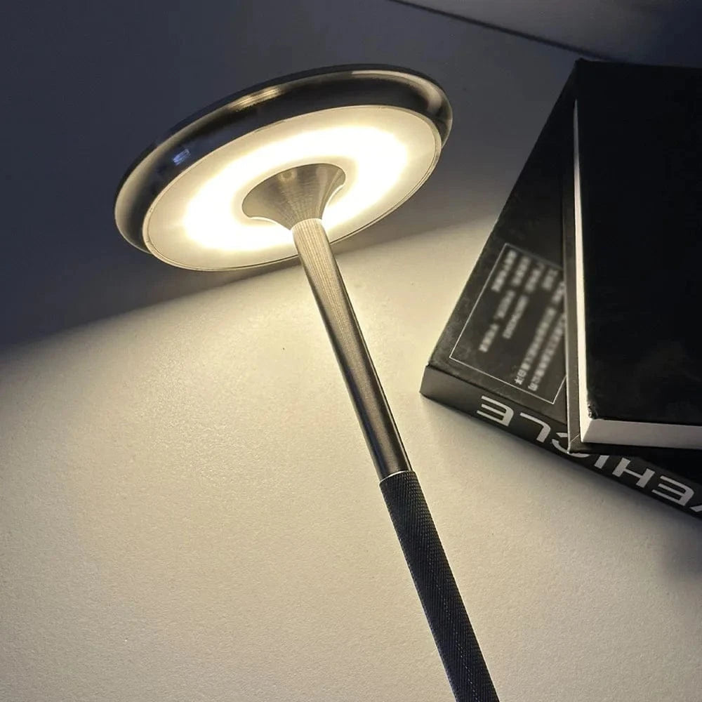 Lampe de Table Rechargeable LED pour Chambre à Coucher avec Interrupteur Tactile - USB-C | Marco Lucetti