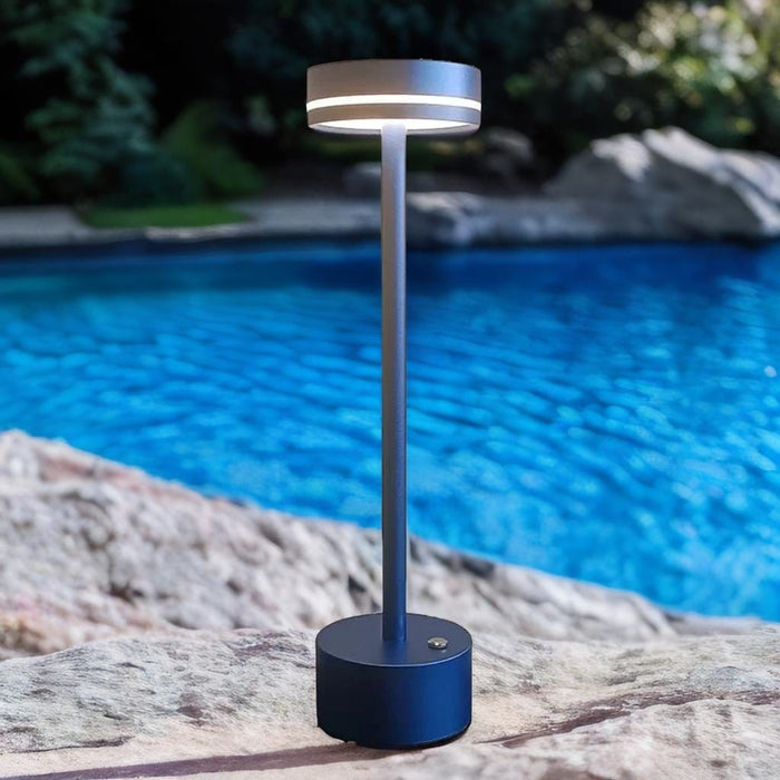 Lampe de table Restaurant - Lumeo | Marco Lucetti Bleu