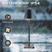 Lampe de table sans fil en métal noir, style varié. | Marco Lucetti