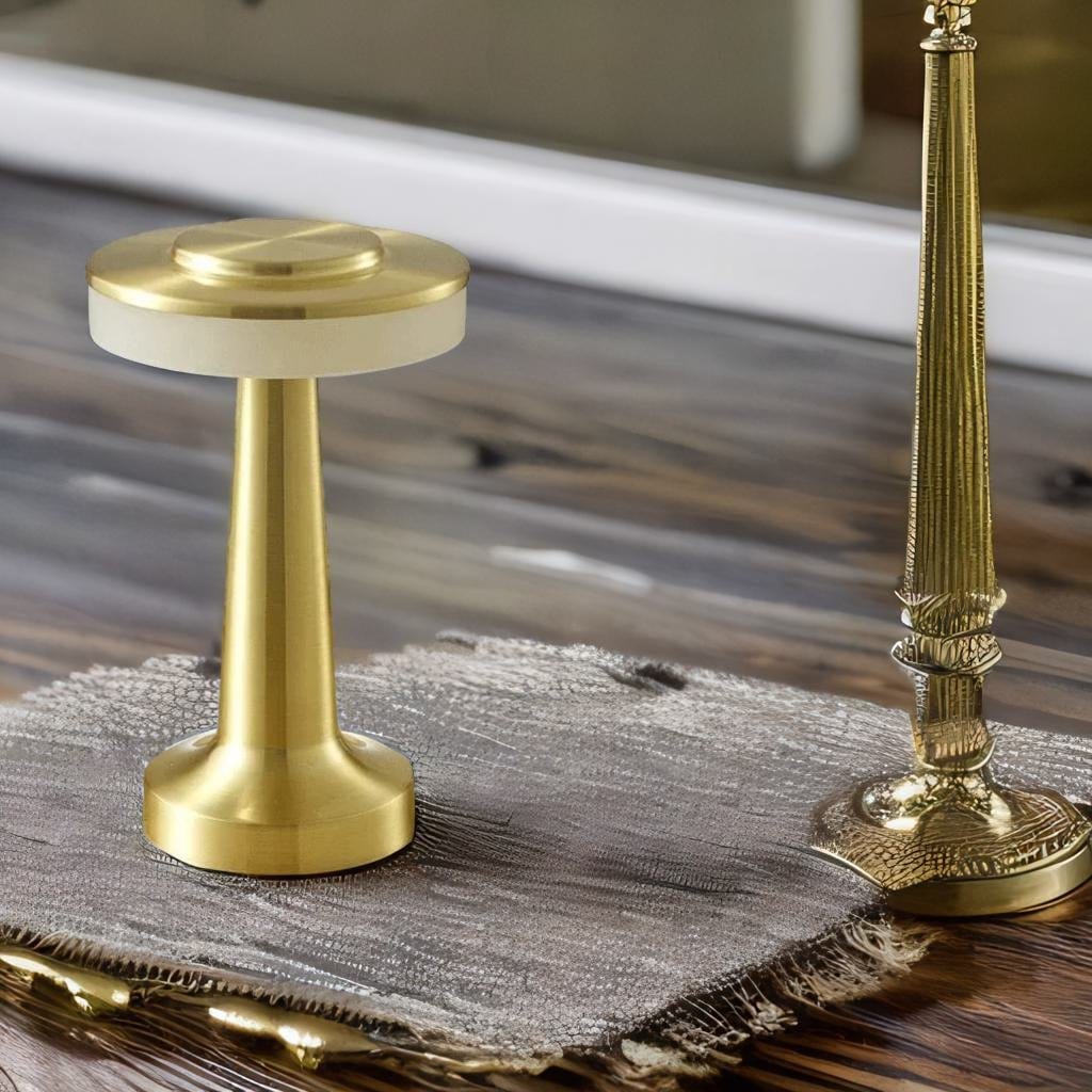 Lampe de table sans fil pour restaurants - Lumina | Marco Lucetti Or