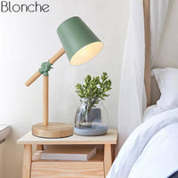 Lampe en bois ajustable : tendance et colorée | Marco Lucetti