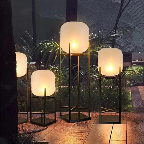 Lampe et lampadaire de jardin solaire élégante pour villa, décoration extérieure imperméable | Marco Lucetti
