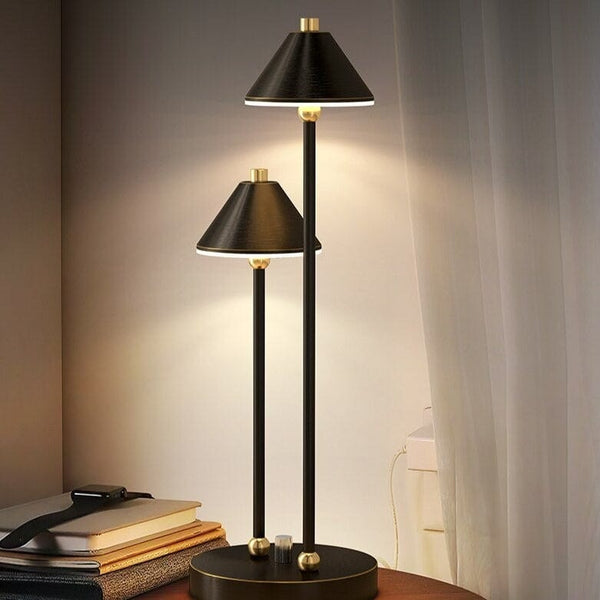 Lampe LED à double bras et abat-jour Irma | Marco Lucetti