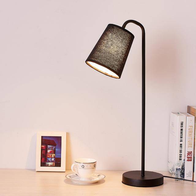 Lampe LED de bureau avec design moderne | Marco Lucetti