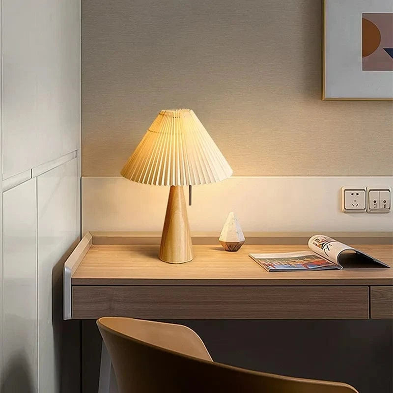 Lampe LED design en bois pour bureau | Marco Lucetti
