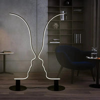 Lampe LED nordique pour la maison : visage humain de style scandinave | Marco Lucetti