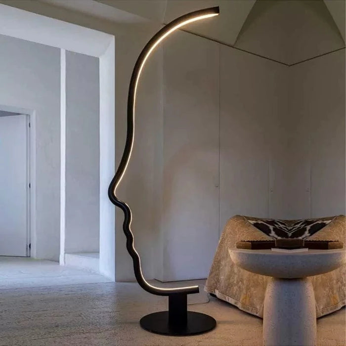 Lampe LED nordique pour la maison : visage humain de style scandinave | Marco Lucetti