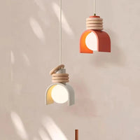 Lampe LED Suspendue Créative en Résine avec Cordon Réglable pour Intérieur - Éclairage Élégant | Marco Lucetti