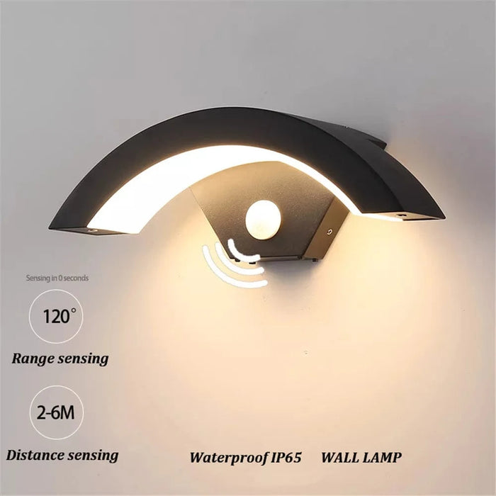 Lampe murale extérieure moderne à Induction du corps humain | Marco Lucetti