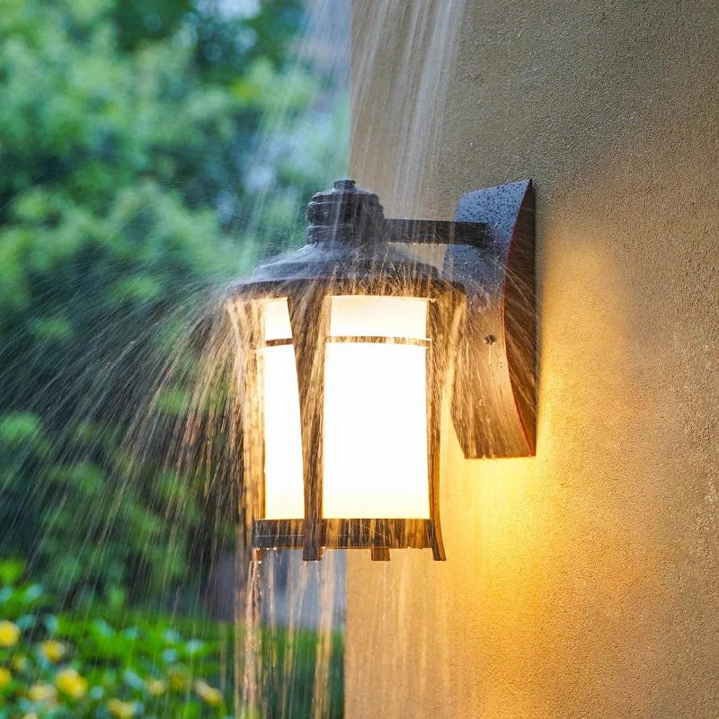 Lampe Murale Extérieure Rétro en Aluminium pour Villa, Jardin et Balcon | Marco Lucetti