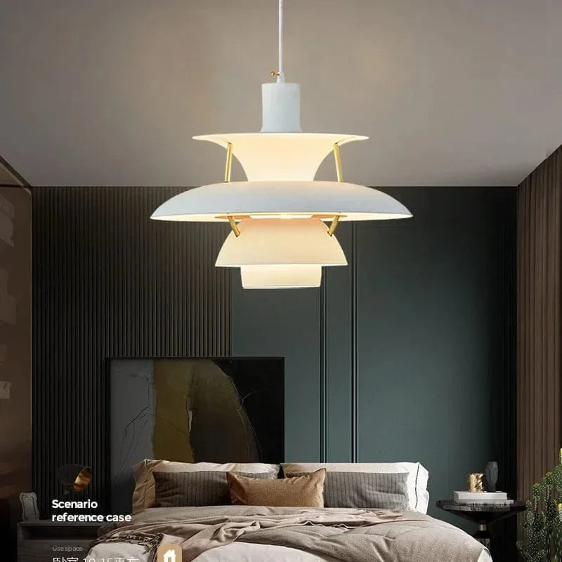 Lampe nordique élégante pour illuminer votre couloir | Marco Lucetti Titre par défaut