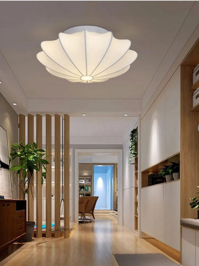 Lampe nordique en soie : décoration de plafond moderne avec LED pour salle à manger ou salon | Marco Lucetti