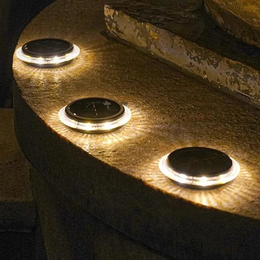 Lampe solaire au sol avec 8 LED | Marco Lucetti