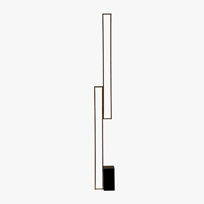Lampadaire nordique au design minimaliste