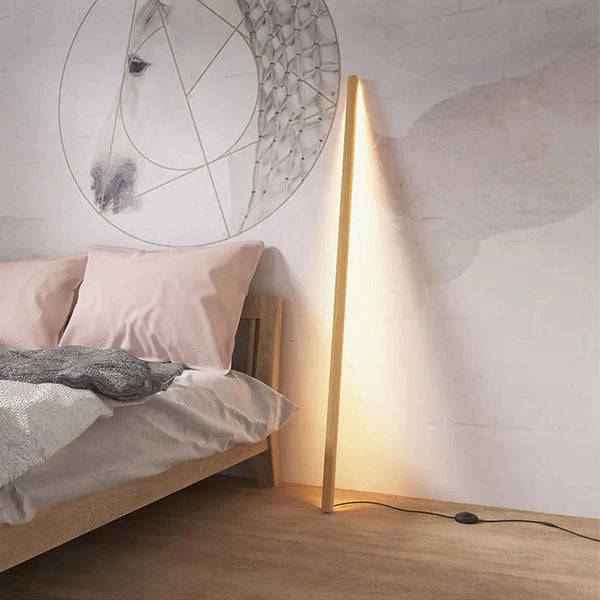 Lampe sur pied en bois massif - Design nordique minimaliste | Marco Lucetti